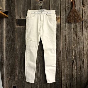 White High Waisted Pants